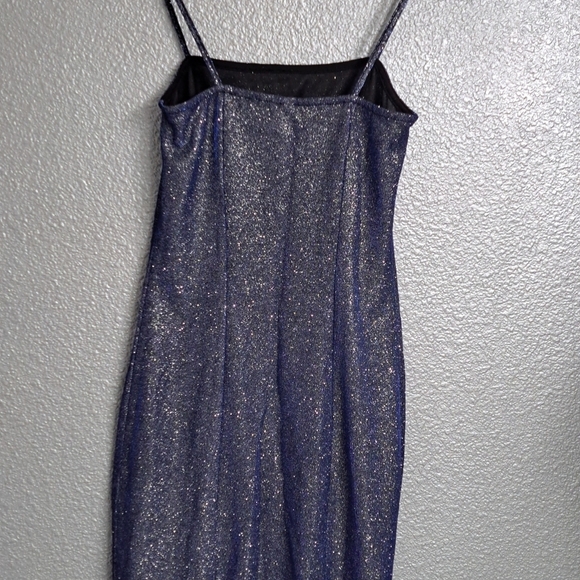 H&M Sparkly Blue Slip Dress. Size XS - Picture 4 of 9